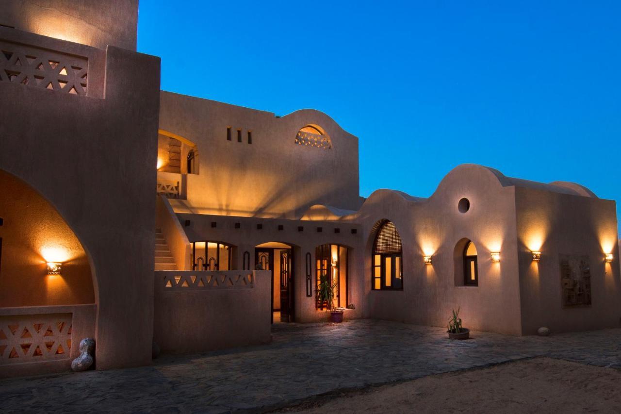 Tzila Bahariya Villa Bahariya Oasis ภายนอก รูปภาพ