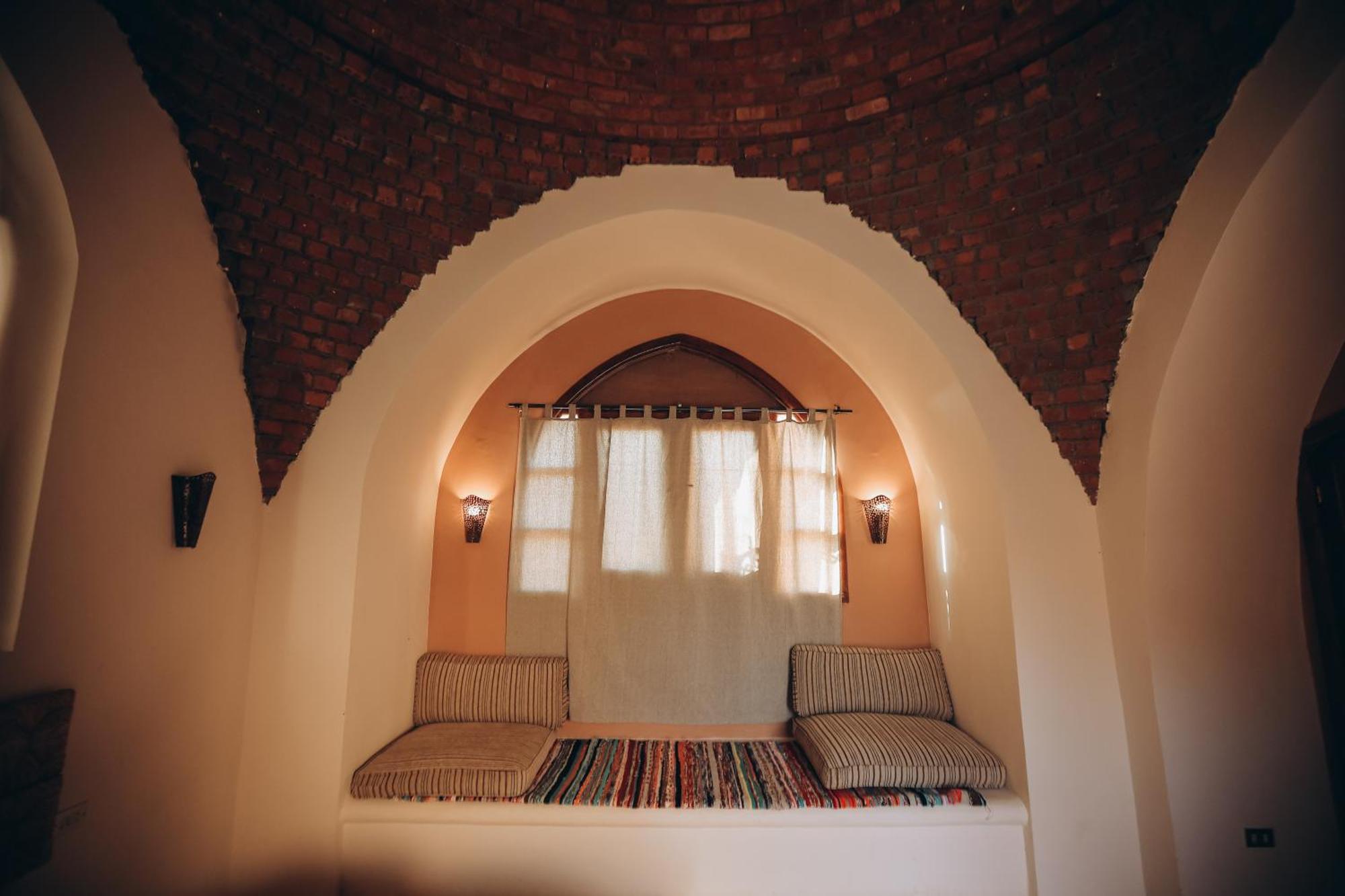 Tzila Bahariya Villa Bahariya Oasis ภายนอก รูปภาพ